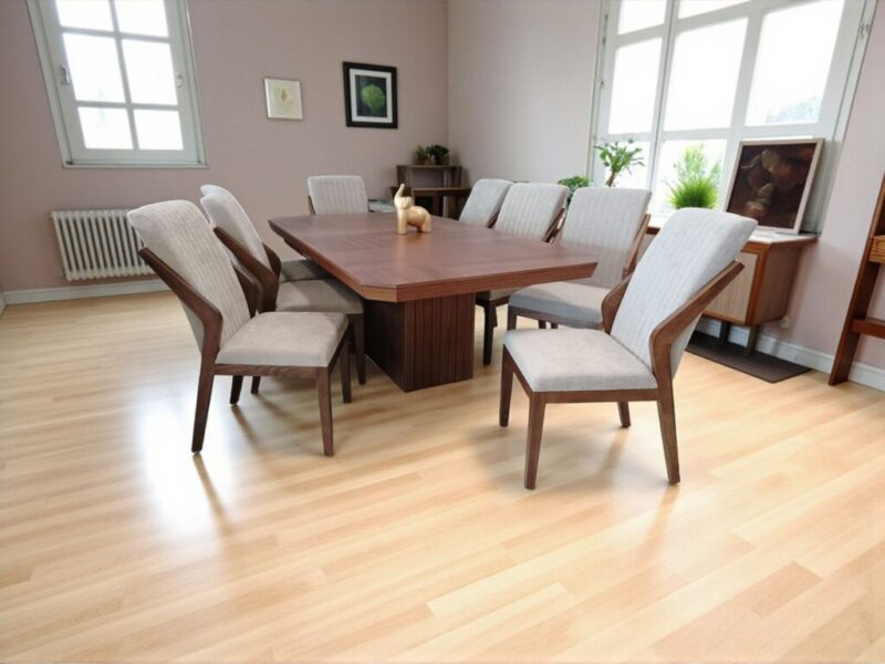 ANTECOMEDOR VITTORIA 220X120  NOGAL ENTRE CHAPADA CON SILLA JOY NOGAL CLARO TELA CIRCONIA BEIGE ABULLONADO